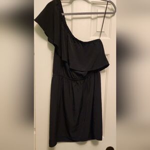 3$15- EXPRESS Black Dress